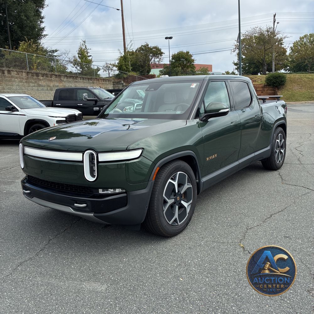 2023 Rivian R1T Adventure Quad-Motor
