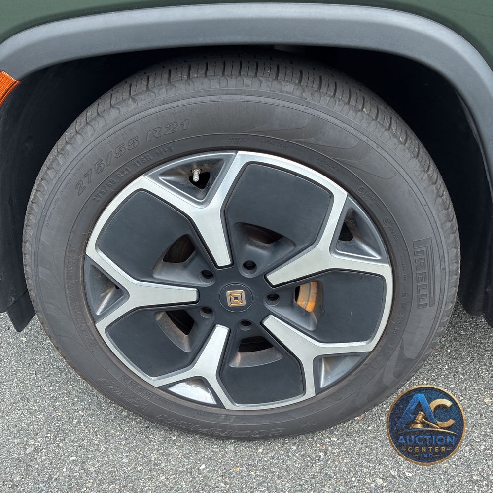 2023 Rivian R1T Adventure Quad-Motor