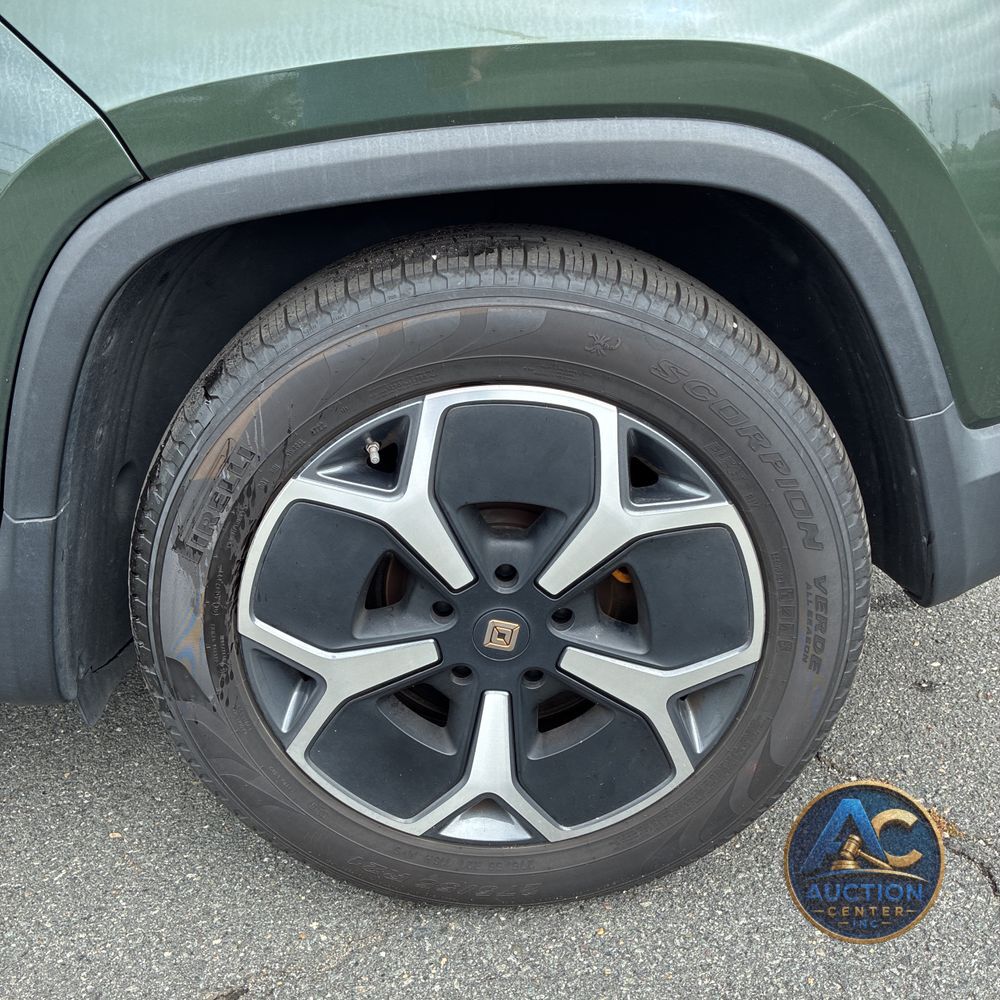 2023 Rivian R1T Adventure Quad-Motor