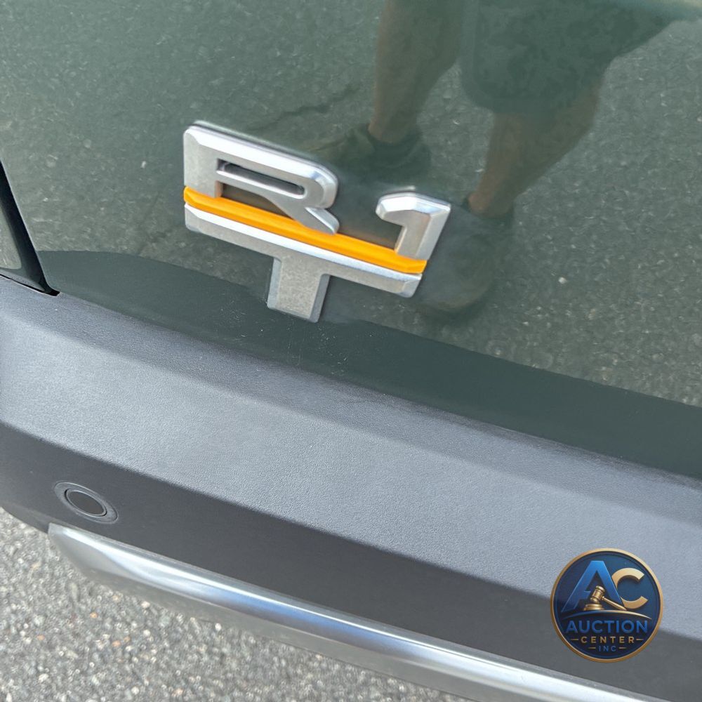 2023 Rivian R1T Adventure Quad-Motor