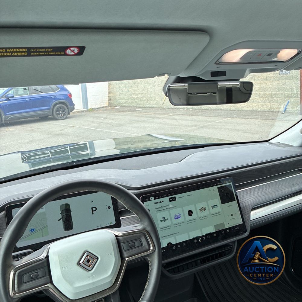 2023 Rivian R1T Adventure Quad-Motor