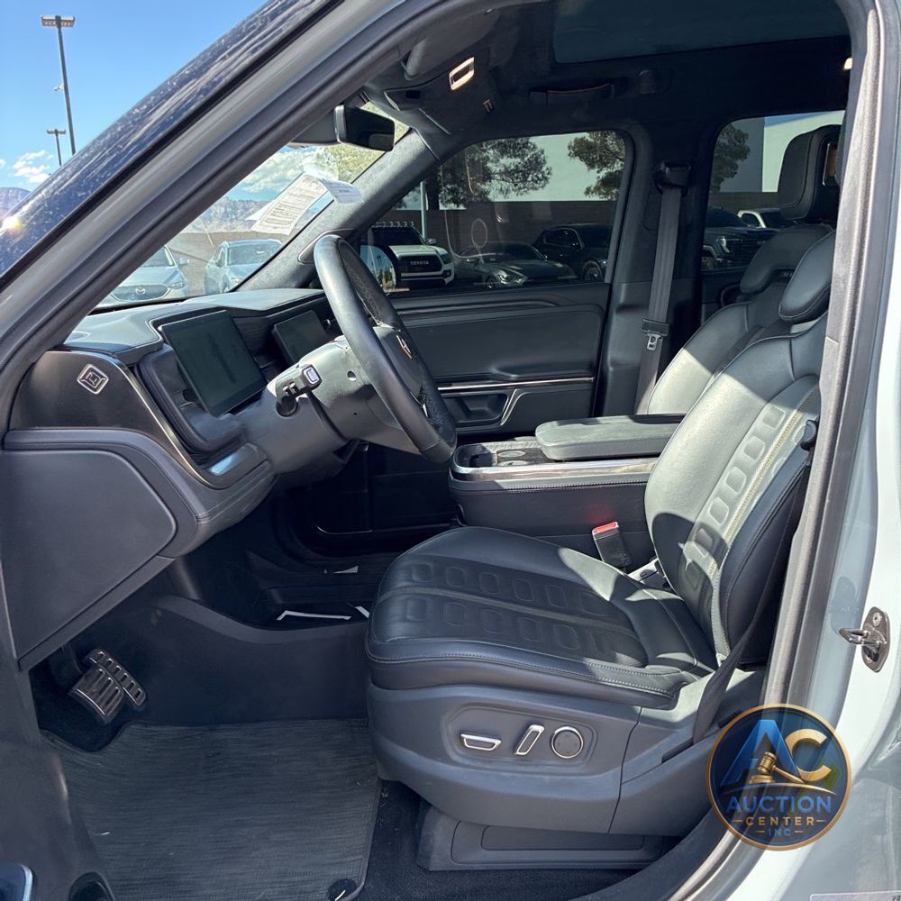 2023 Rivian R1T Adventure Quad-Motor