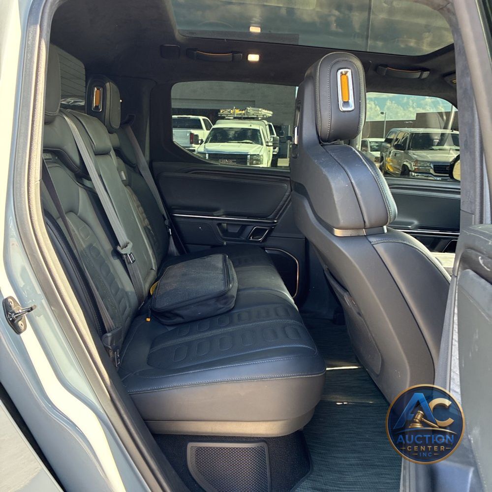 2023 Rivian R1T Adventure Quad-Motor