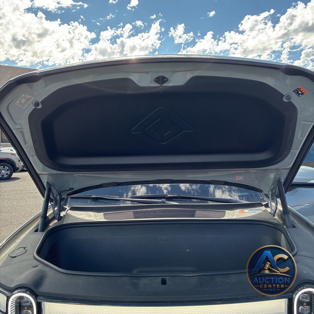 2023 Rivian R1T Adventure Quad-Motor