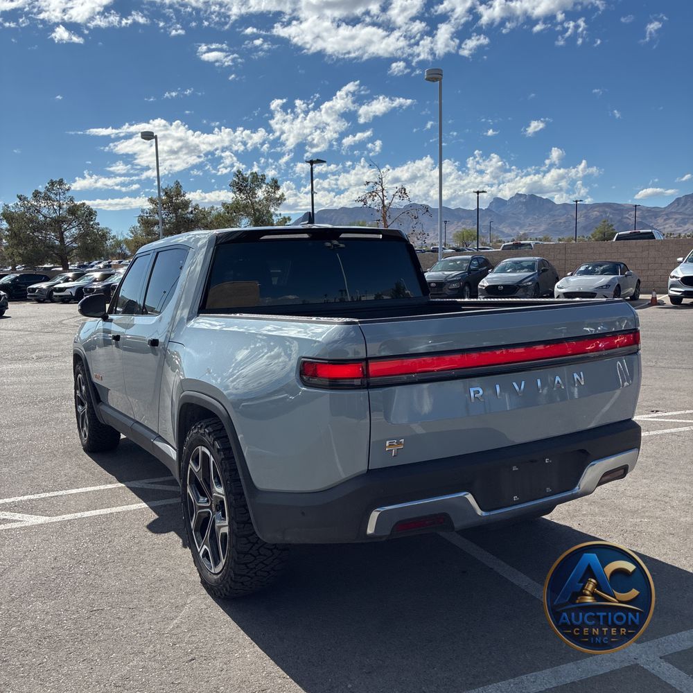 2023 Rivian R1T Adventure Quad-Motor