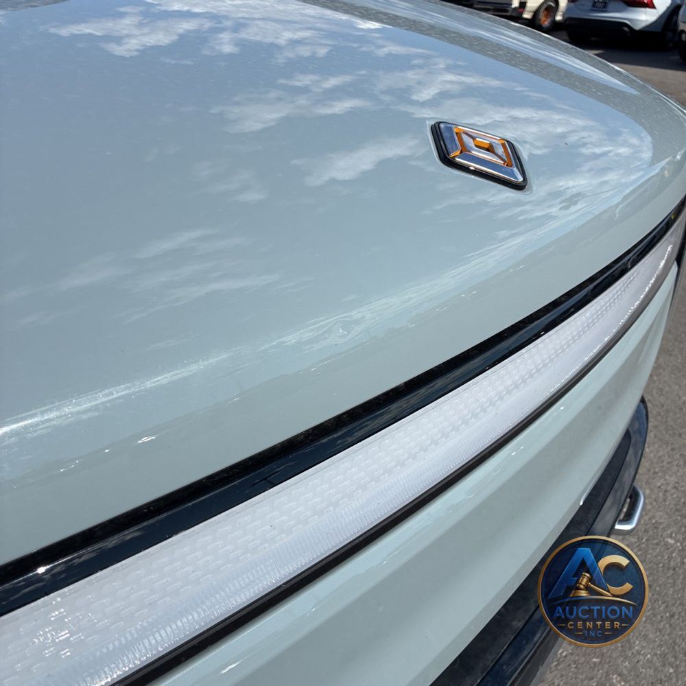 2023 Rivian R1T Adventure Quad-Motor