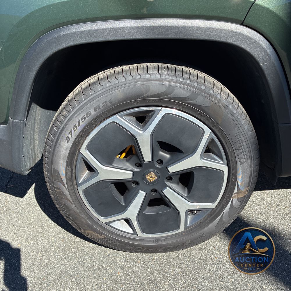 2023 Rivian R1T Adventure Quad-Motor