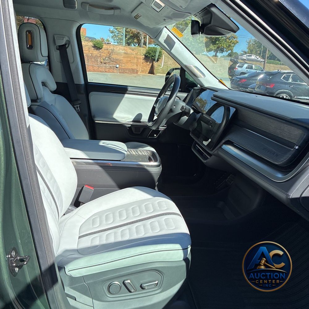 2023 Rivian R1T Adventure Quad-Motor