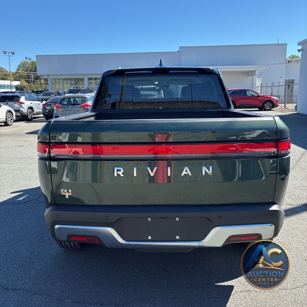 2023 Rivian R1T Adventure Quad-Motor