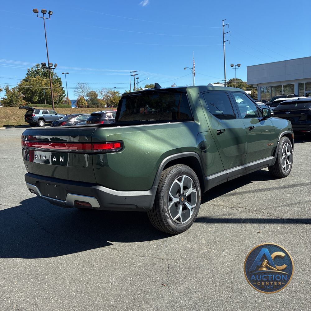 2023 Rivian R1T Adventure Quad-Motor