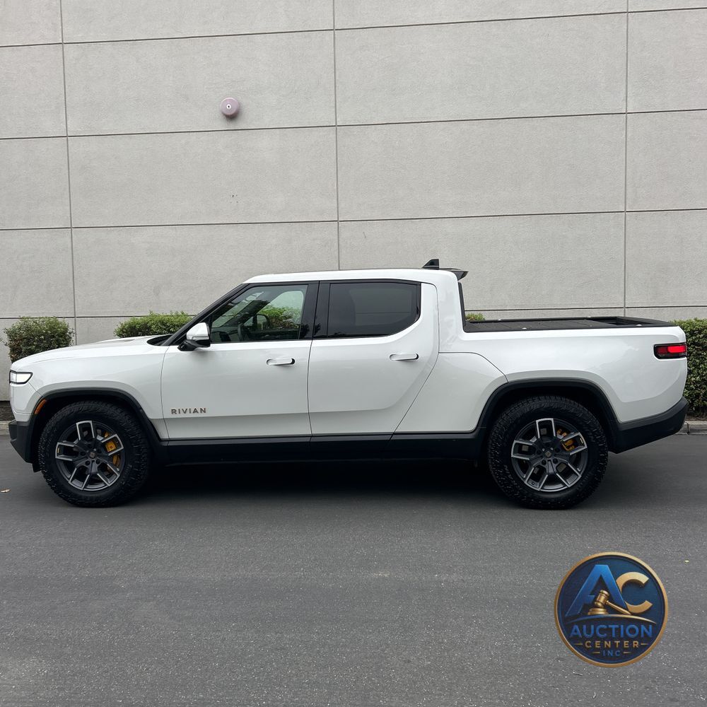 2022 Rivian R1T Launch Edition