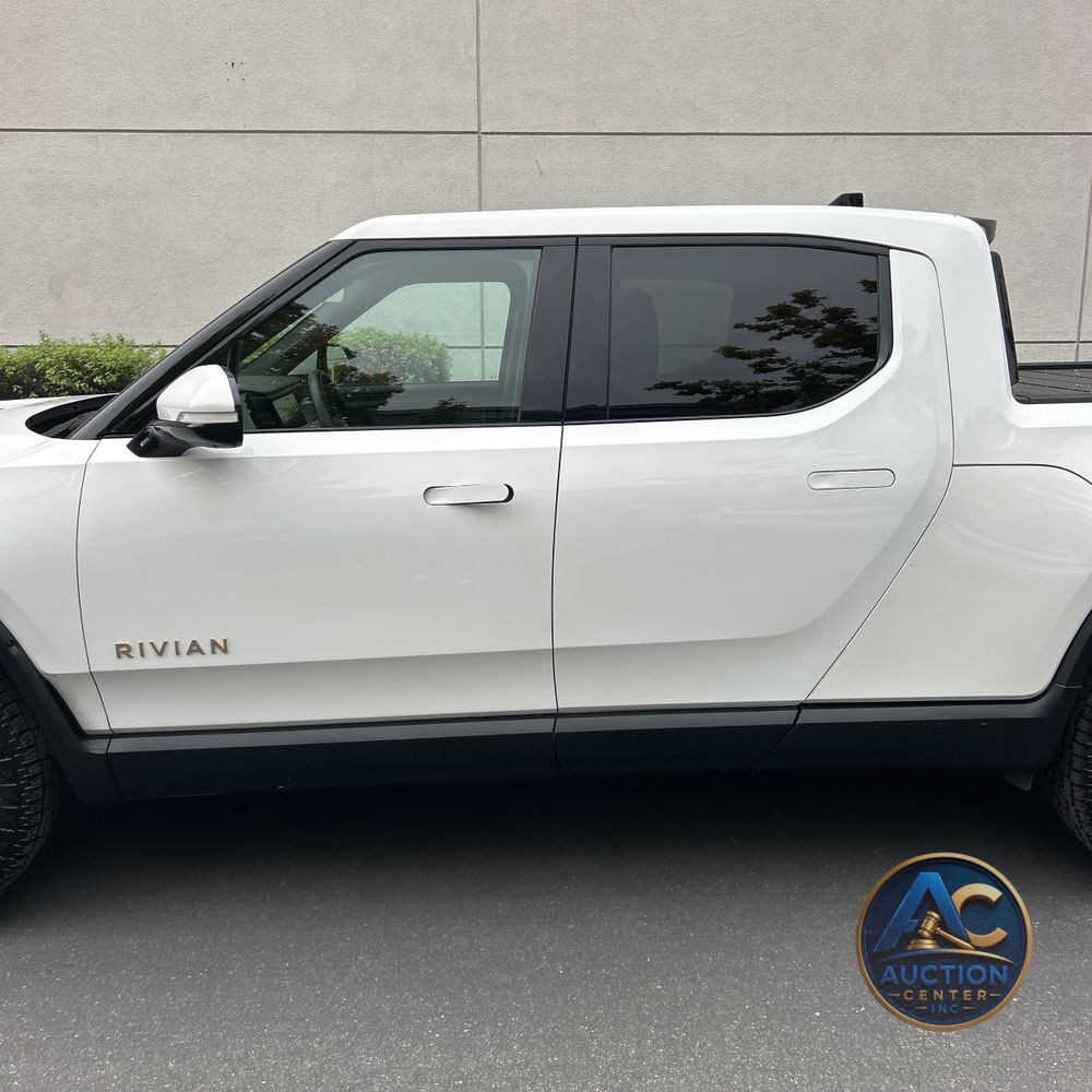 2022 Rivian R1T Launch Edition