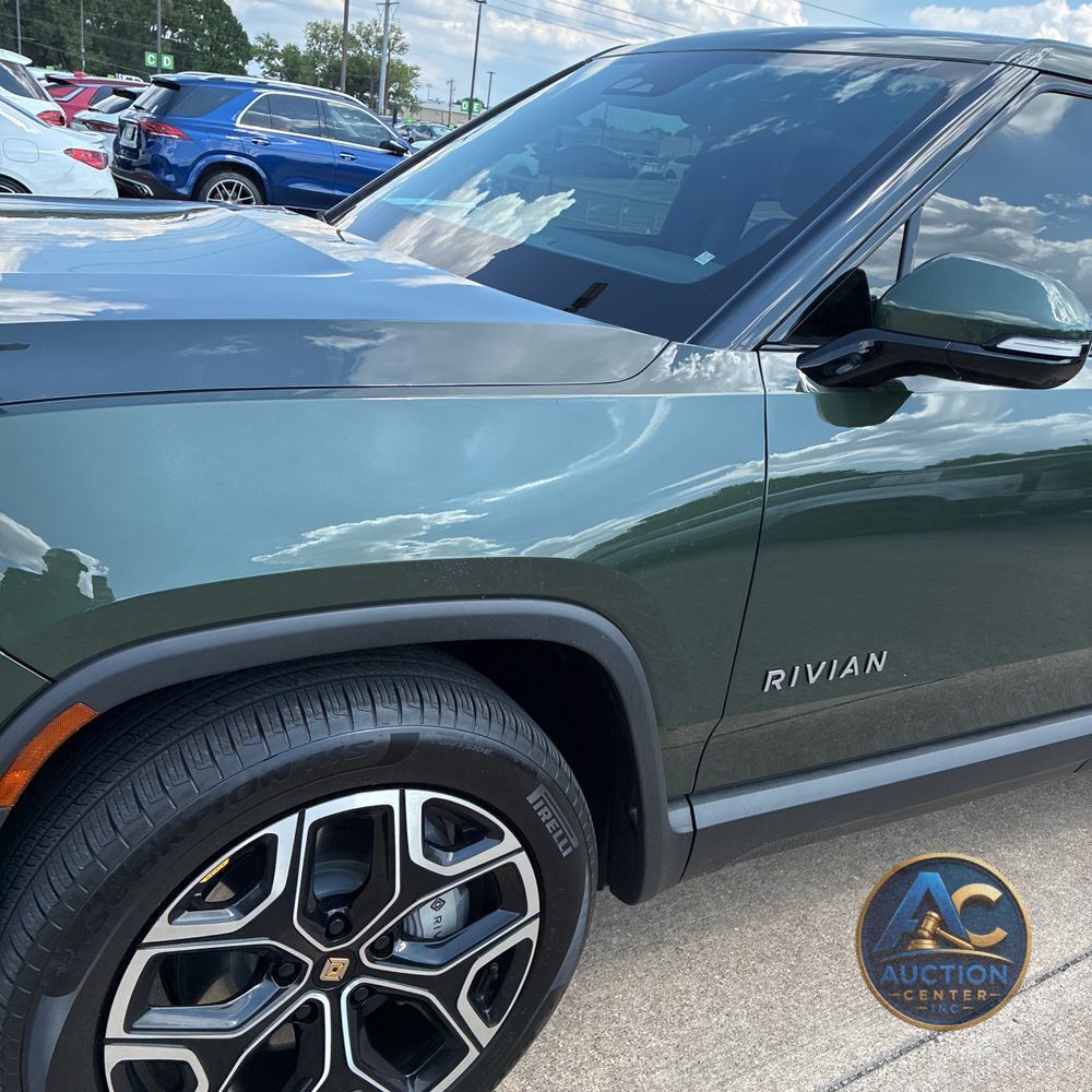 2025 Rivian R1T Adventure Dual-Motor