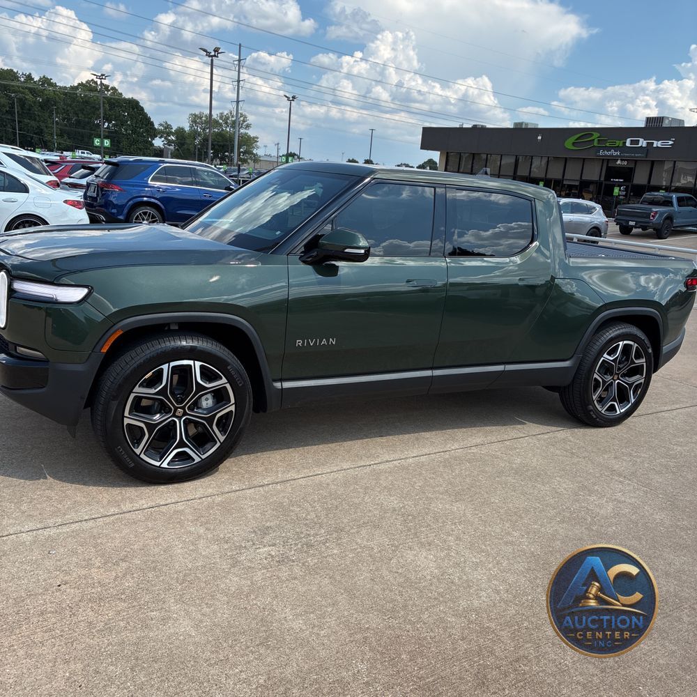2025 Rivian R1T Adventure Dual-Motor