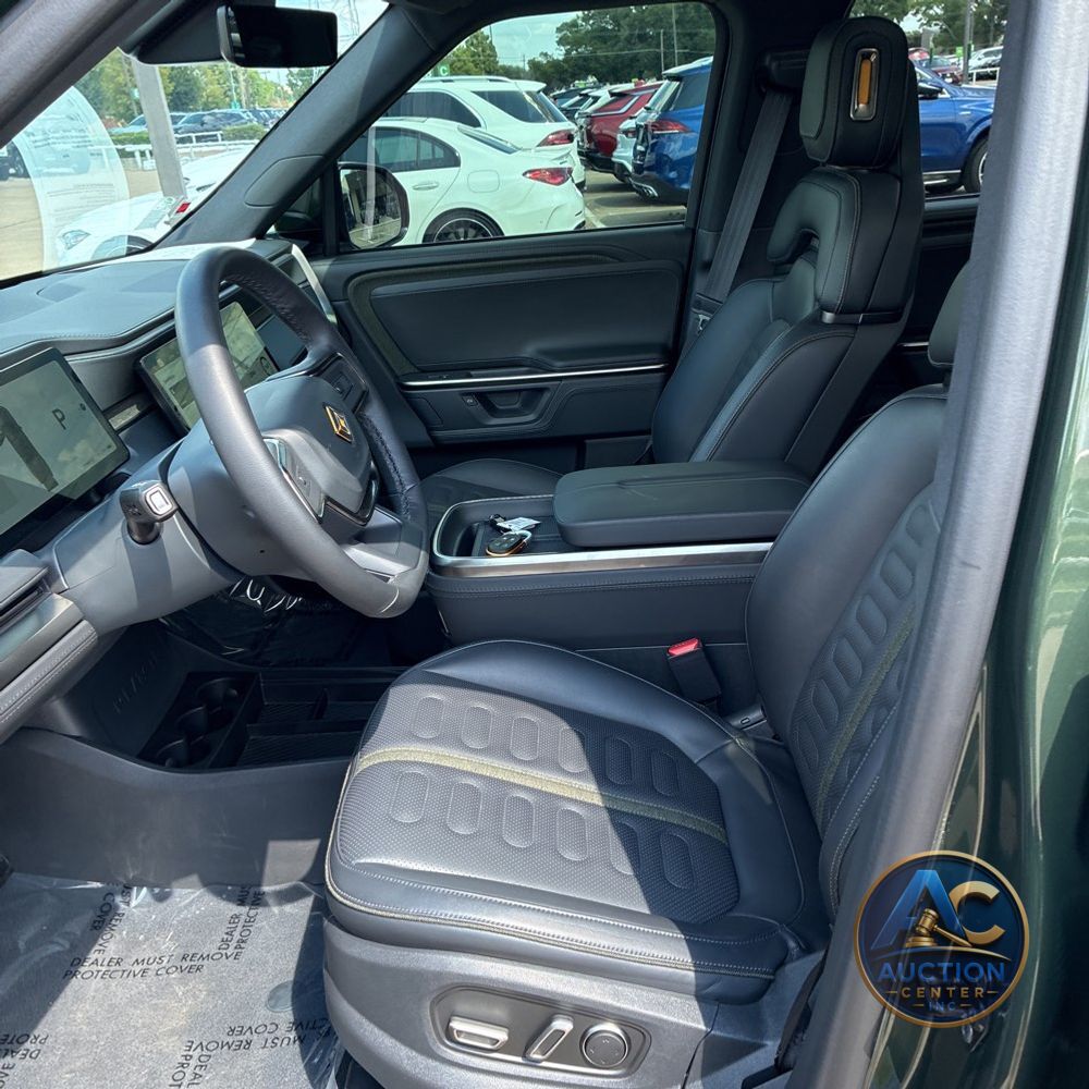 2025 Rivian R1T Adventure Dual-Motor
