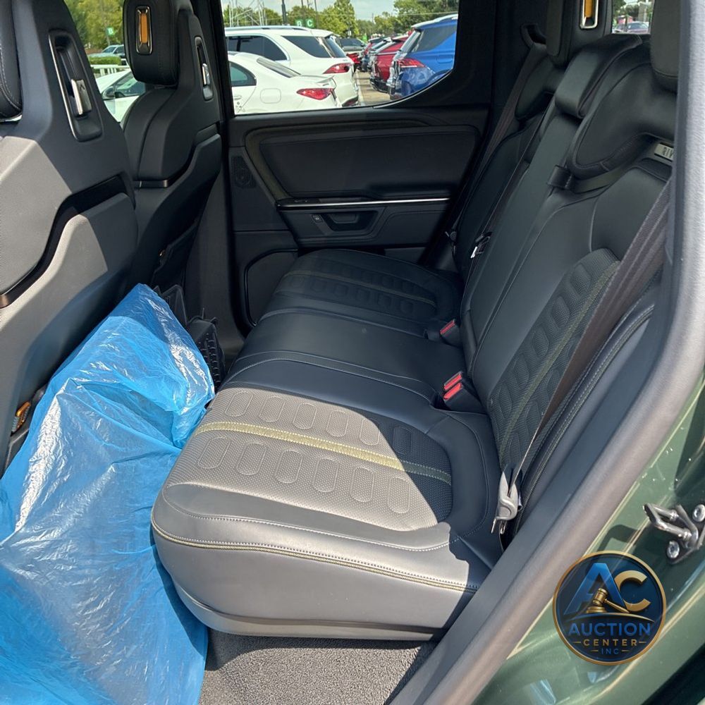 2025 Rivian R1T Adventure Dual-Motor
