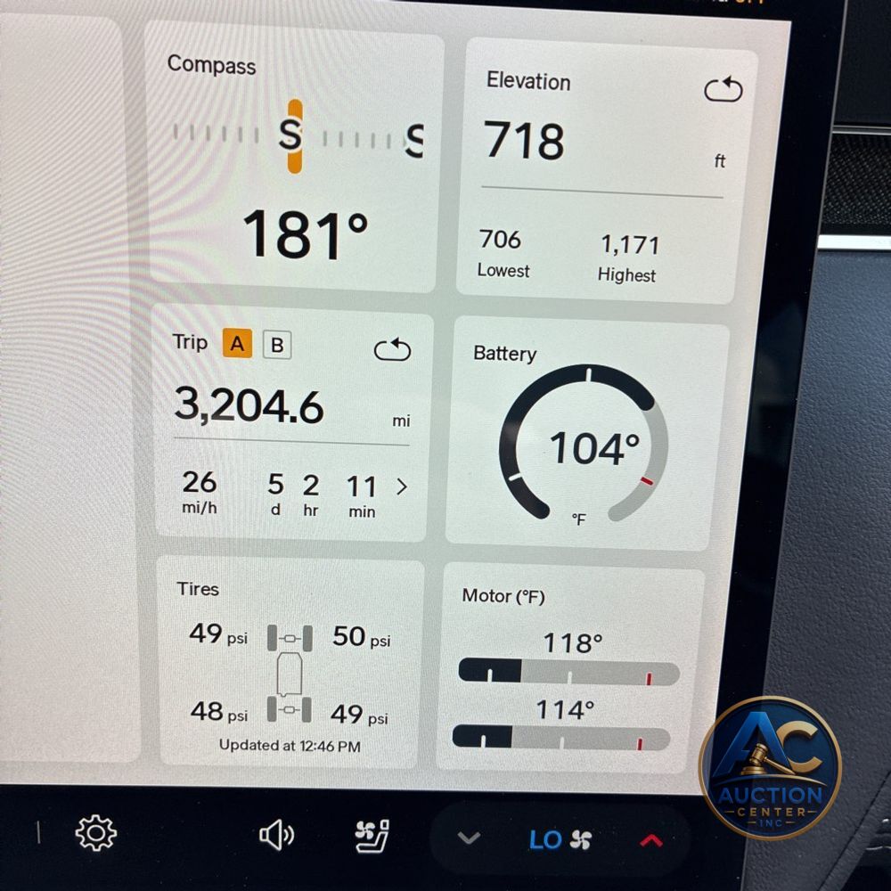 2025 Rivian R1T Adventure Dual-Motor