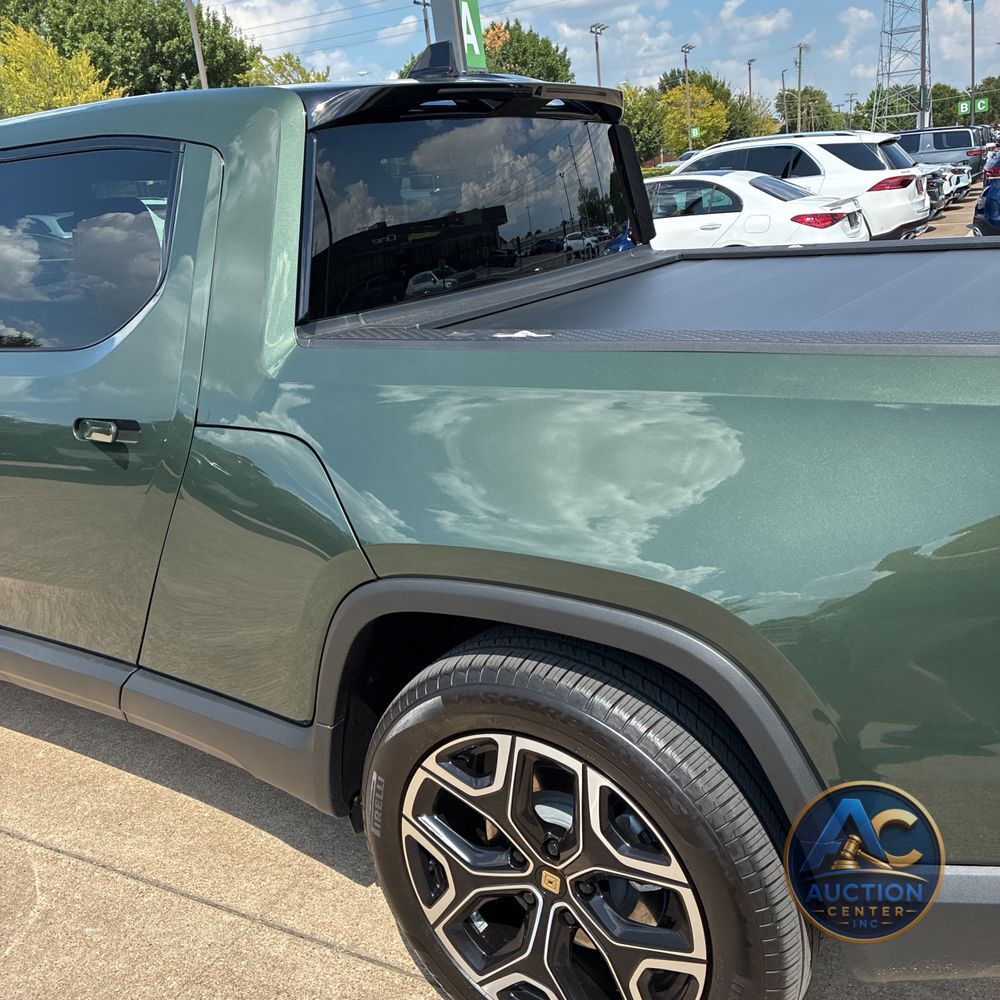 2025 Rivian R1T Adventure Dual-Motor