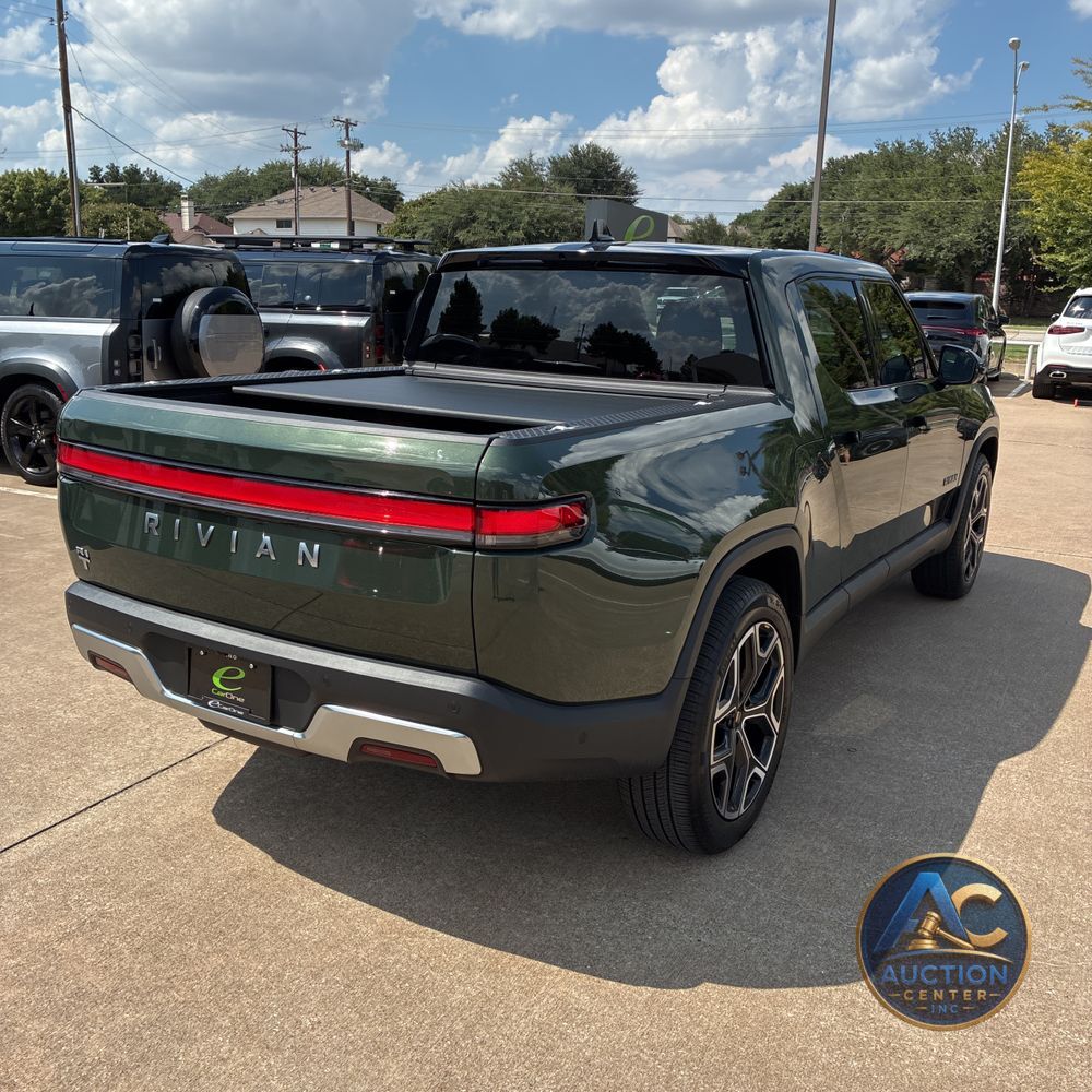 2025 Rivian R1T Adventure Dual-Motor