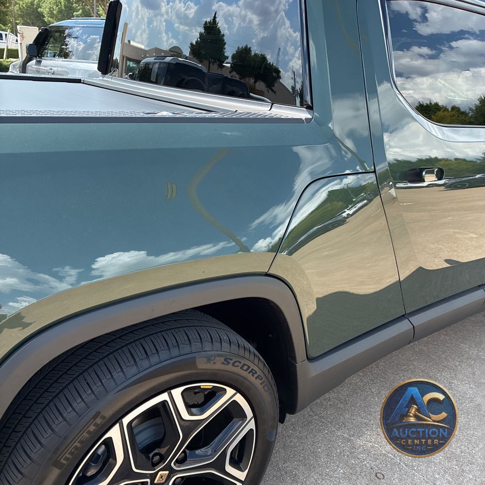 2025 Rivian R1T Adventure Dual-Motor