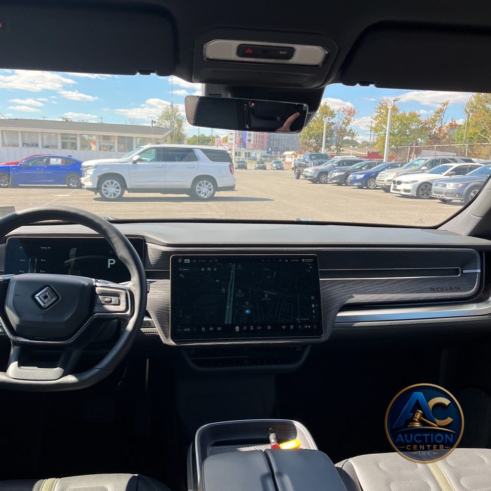 2025 Rivian R1T Adventure Dual-Motor