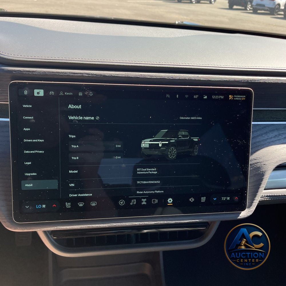 2025 Rivian R1T Adventure Dual-Motor