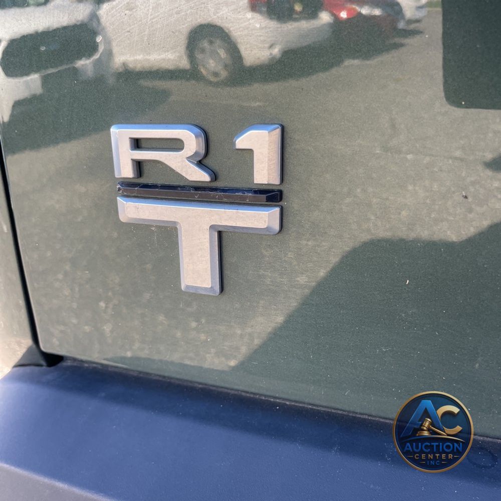 2024 Rivian R1T Adventure Dual-Motor