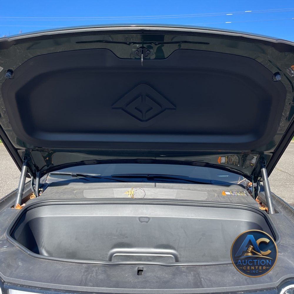 2024 Rivian R1T Adventure Dual-Motor