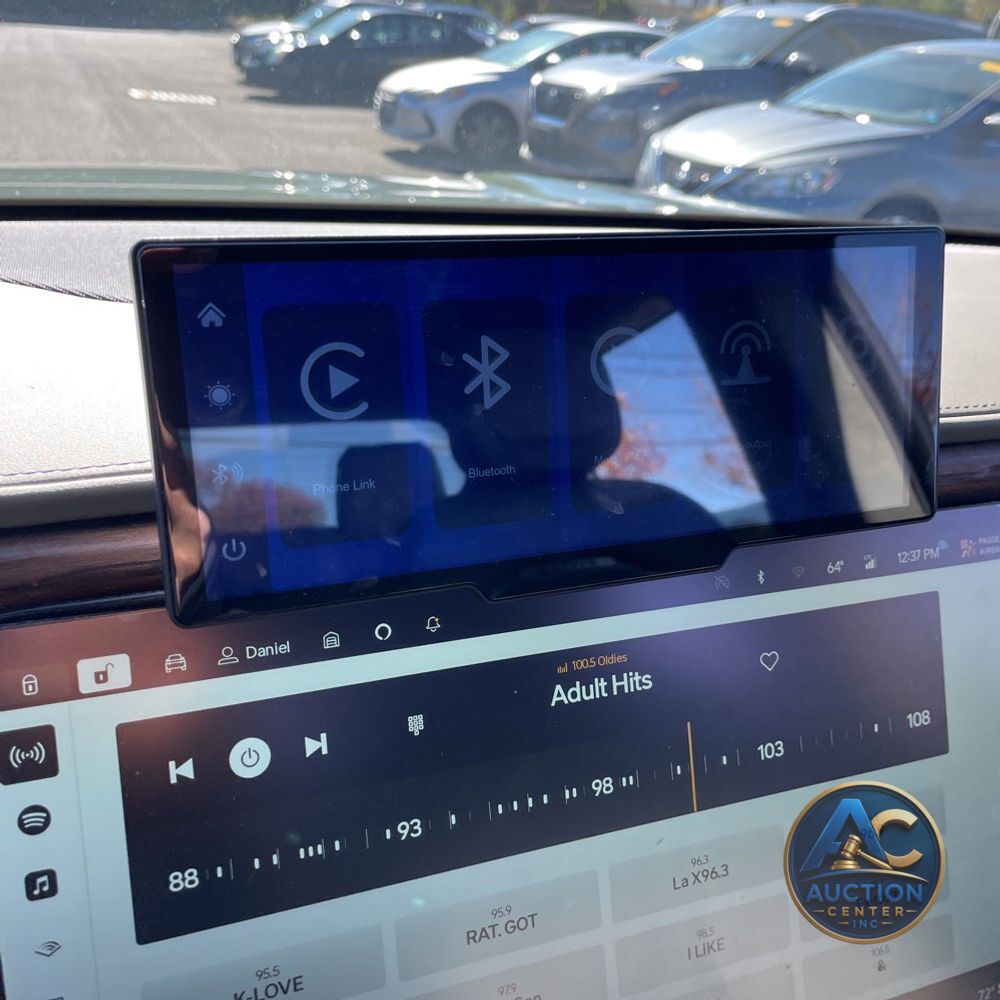 2024 Rivian R1T Adventure Dual-Motor