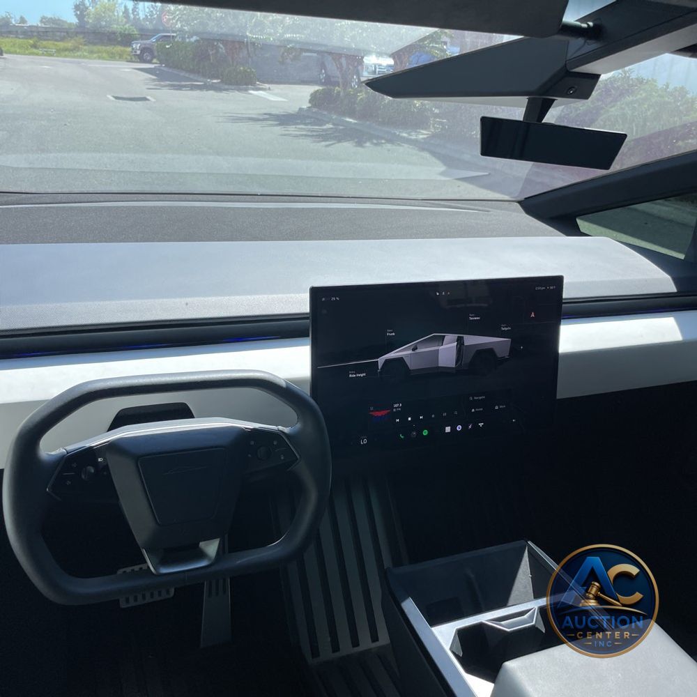 2024 Tesla Cybertruck Base