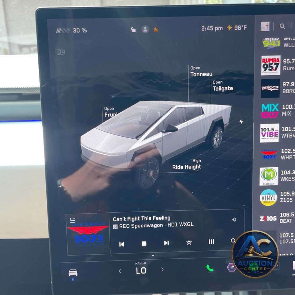 2024 Tesla Cybertruck Base
