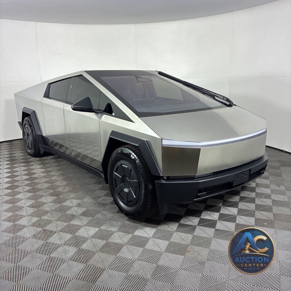 2025 Tesla Cybertruck Base
