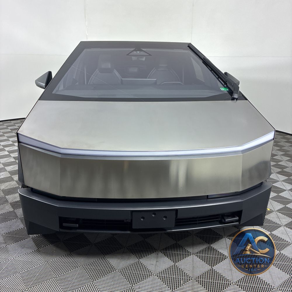 2025 Tesla Cybertruck Base