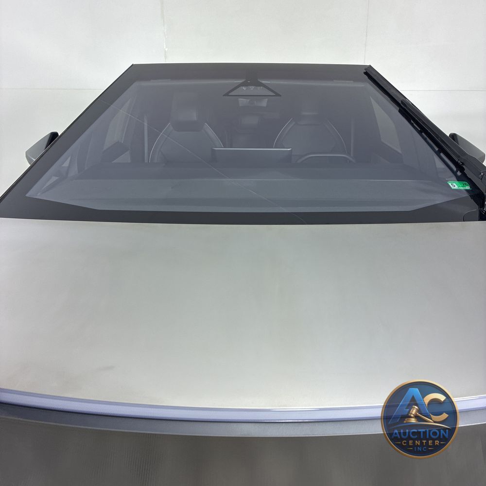 2025 Tesla Cybertruck Base