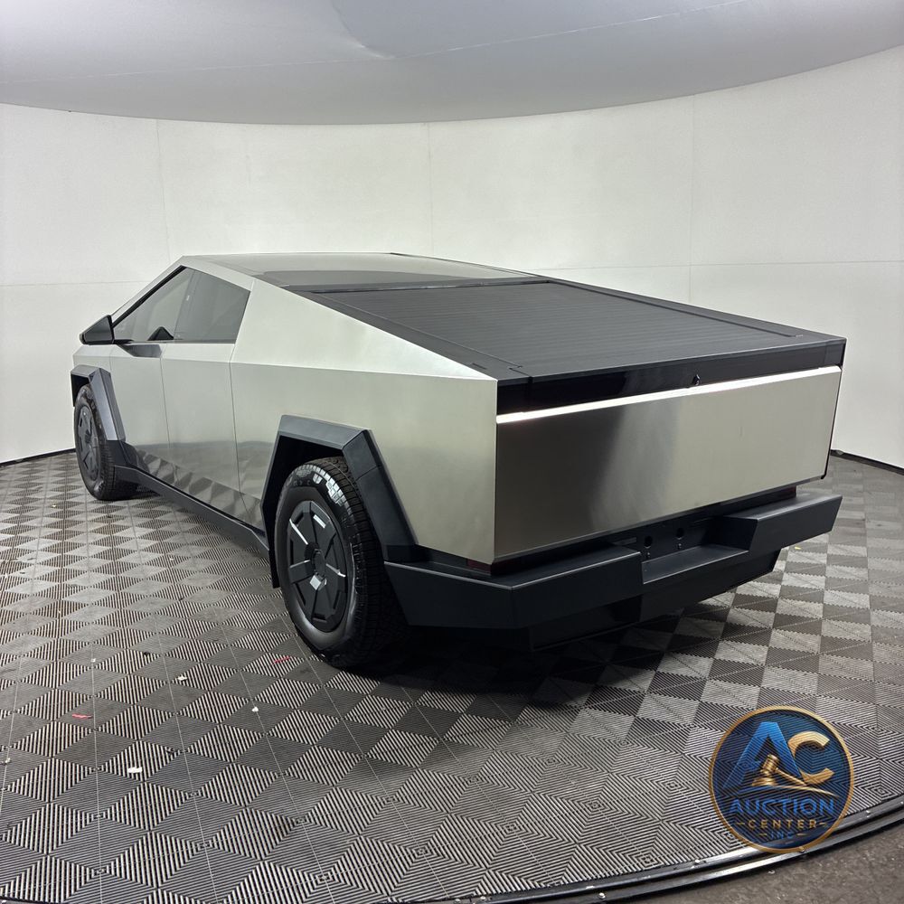 2025 Tesla Cybertruck Base