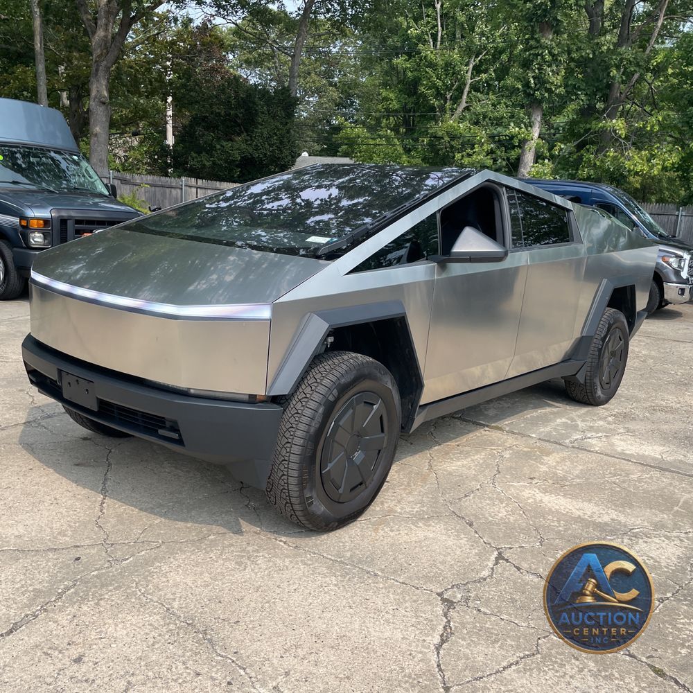 2024 Tesla Cybertruck Base