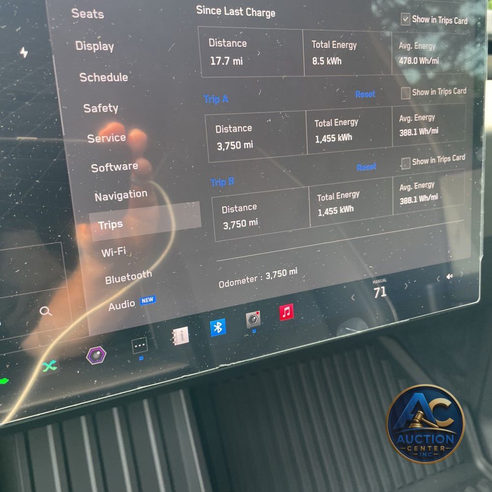 2024 Tesla Cybertruck Base