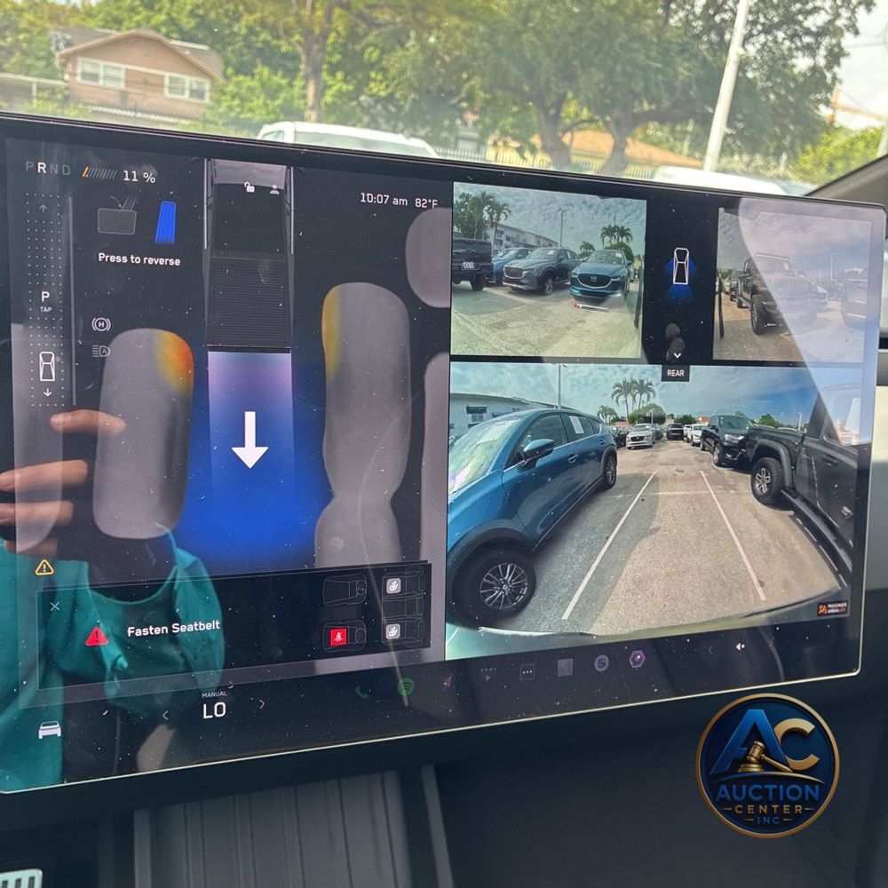 2025 Tesla Cybertruck