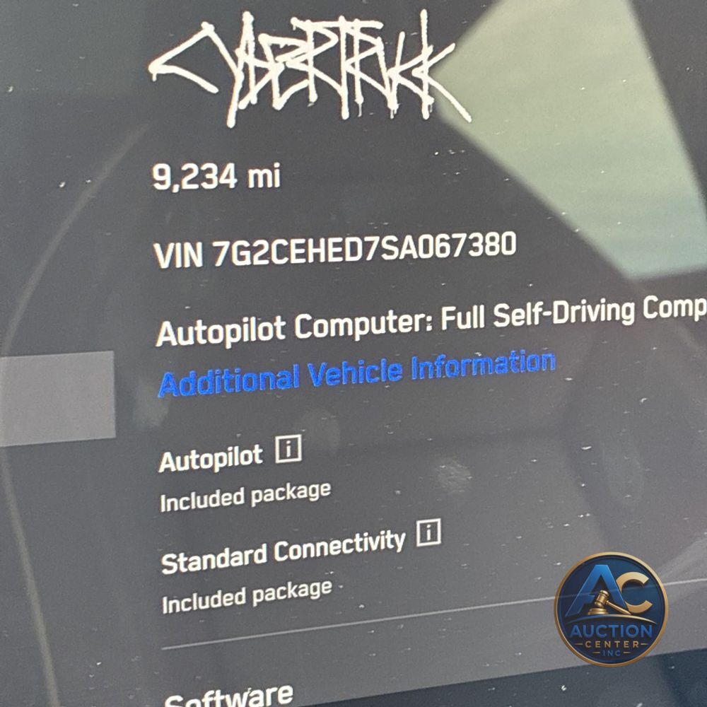 2025 Tesla Cybertruck