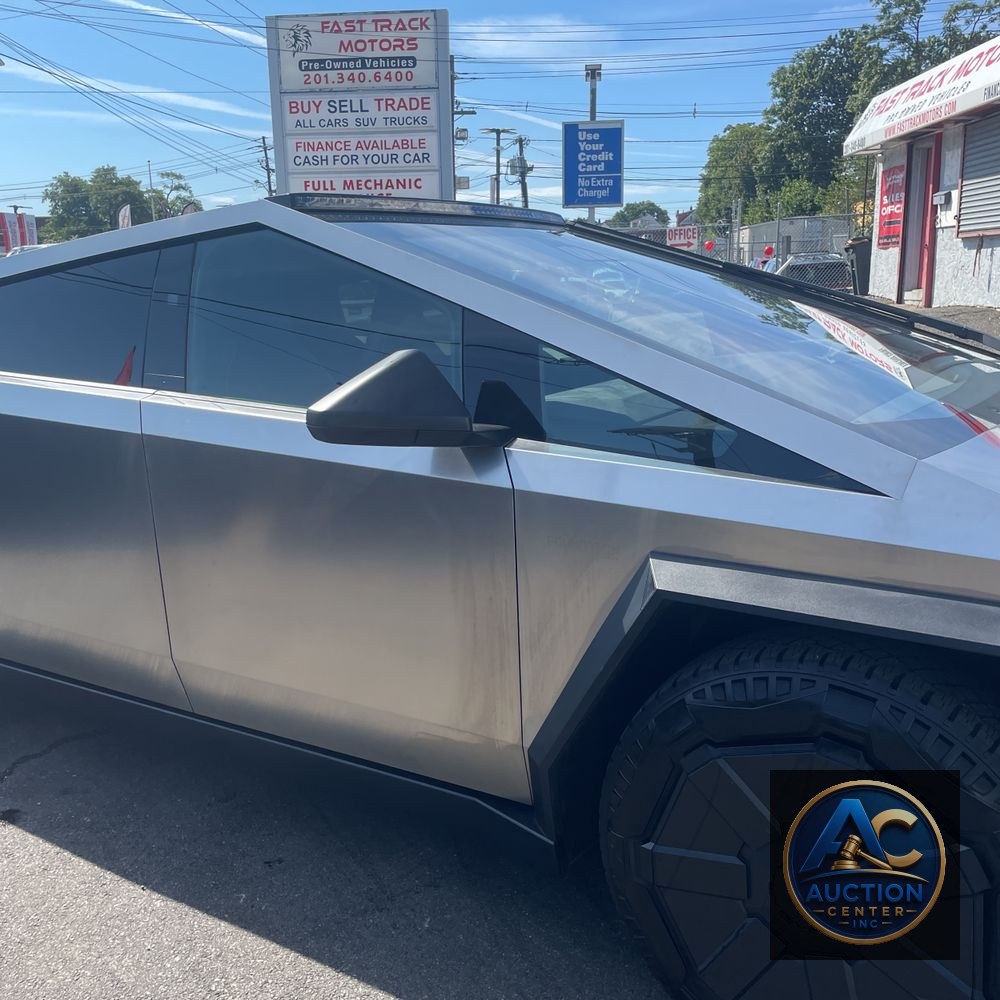 2024 Tesla Cybertruck CyberBeast