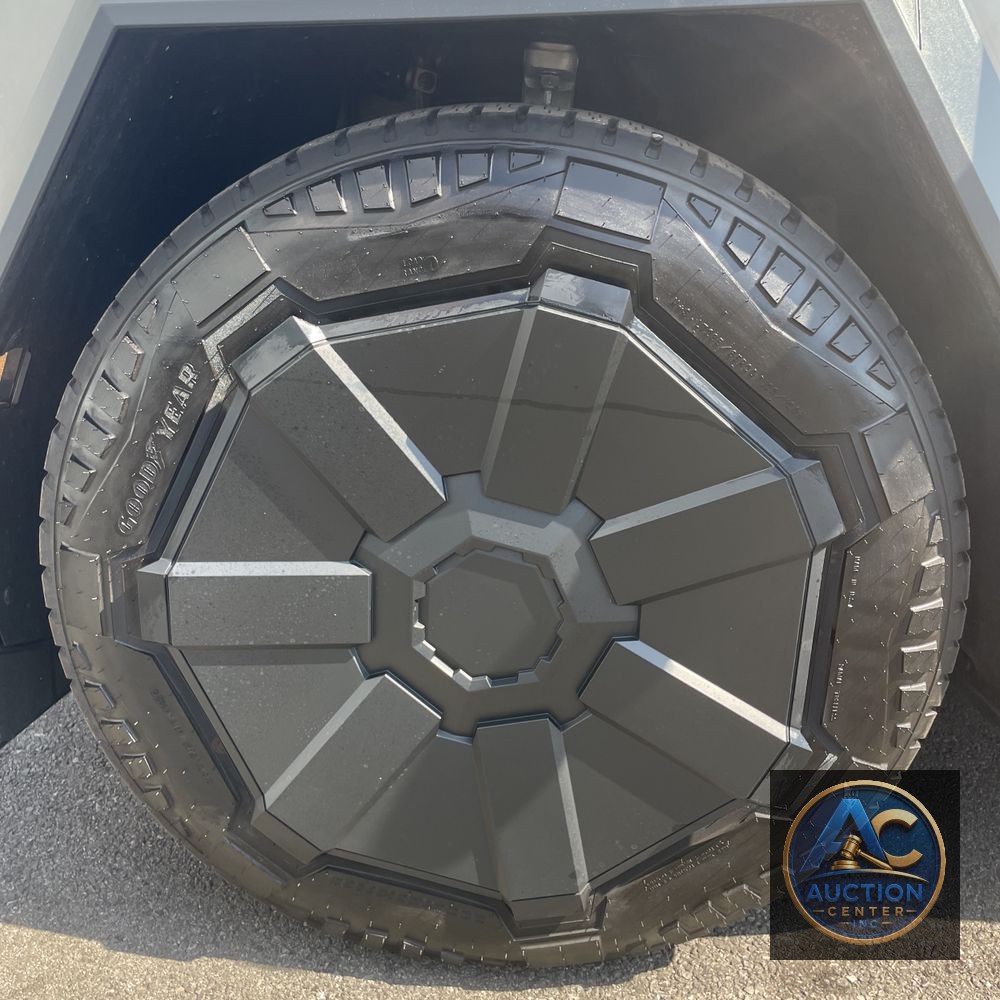 2024 Tesla Cybertruck CyberBeast