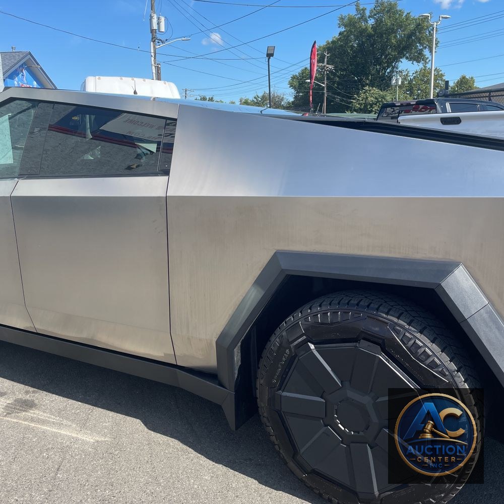 2024 Tesla Cybertruck CyberBeast