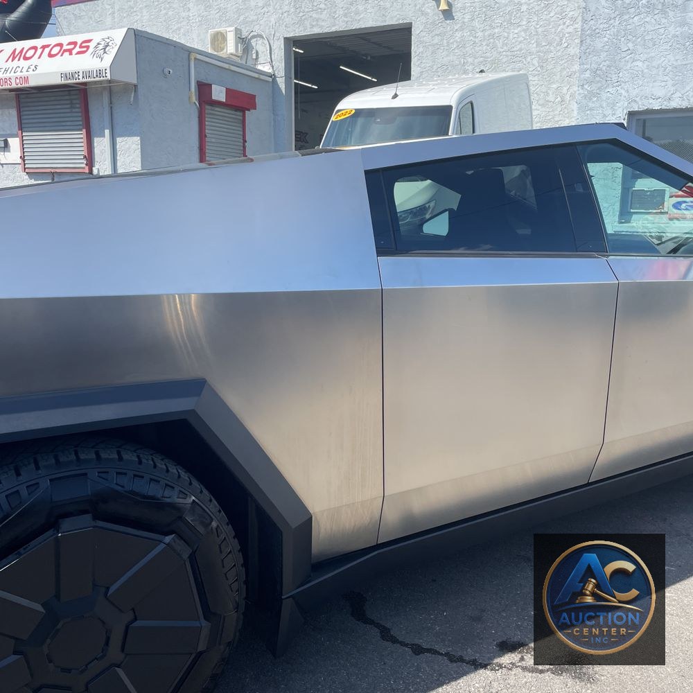 2024 Tesla Cybertruck CyberBeast