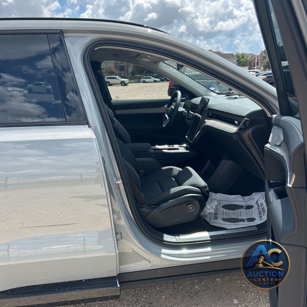2025 Volvo EX90 Perf Ultra