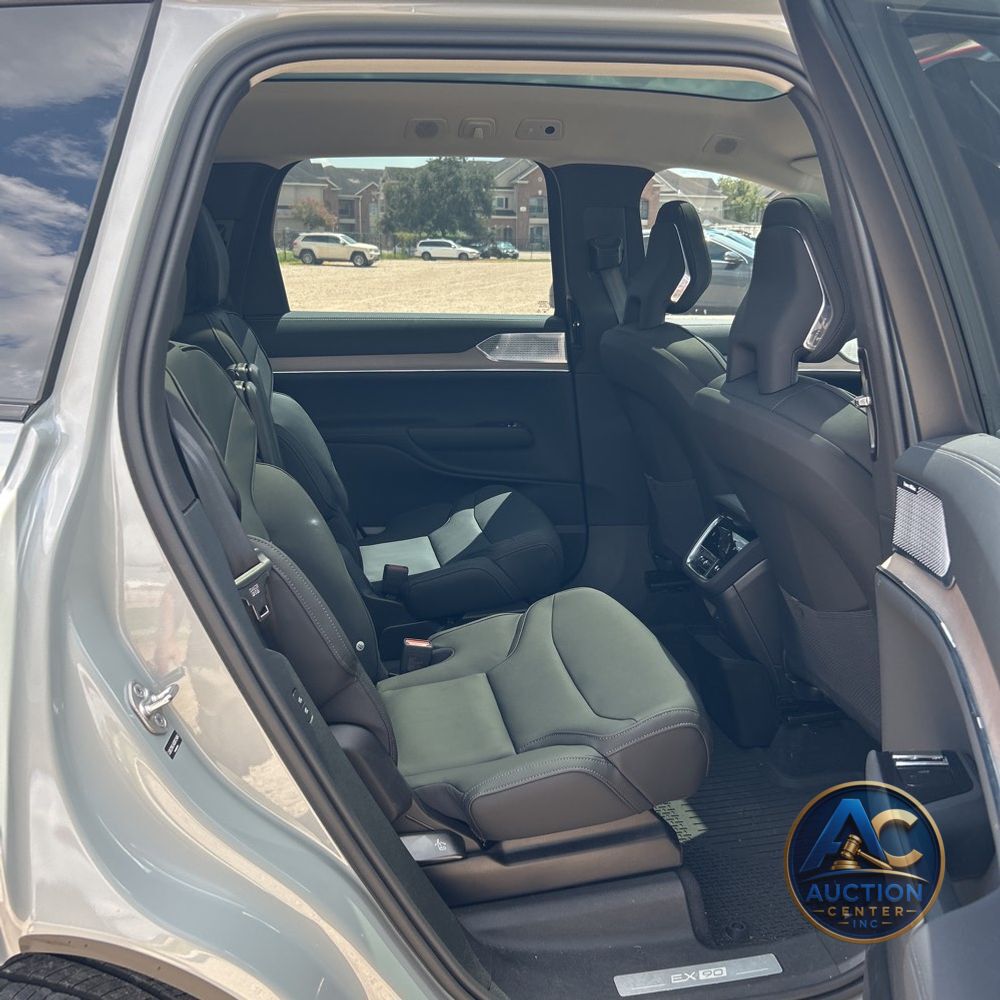 2025 Volvo EX90 Perf Ultra