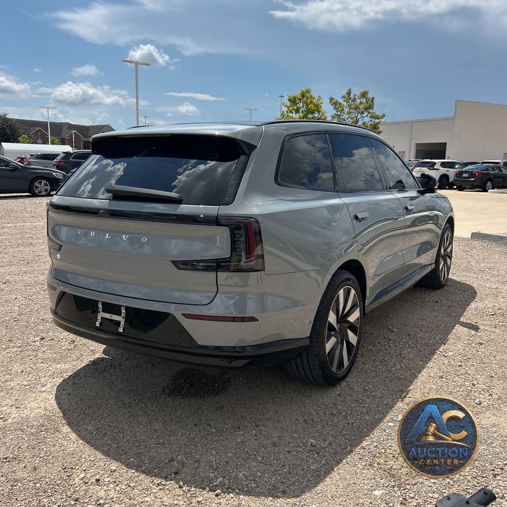 2025 Volvo EX90 Perf Ultra