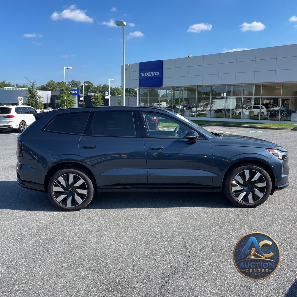 2025 Volvo EX90 Ultra