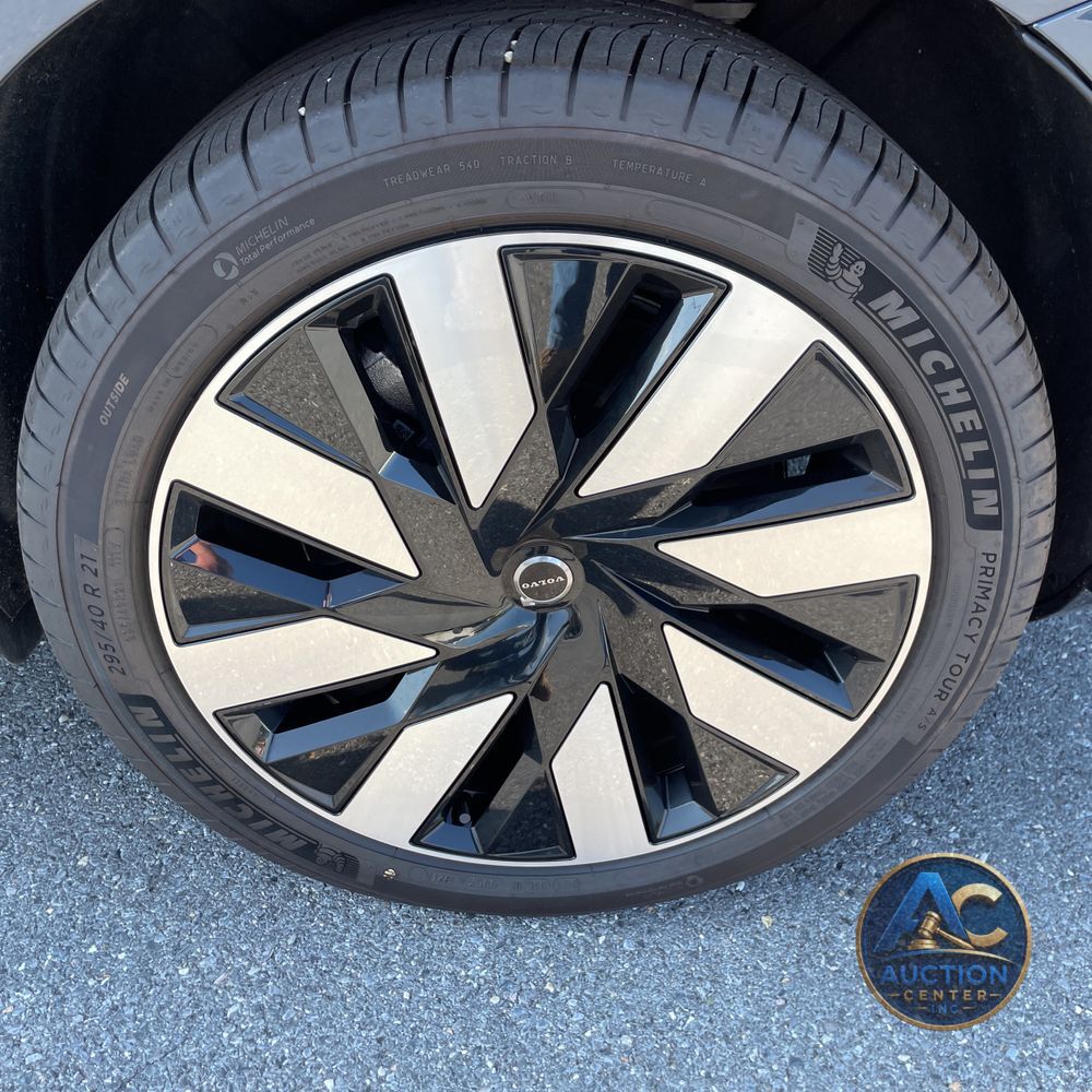 2025 Volvo EX90 Ultra