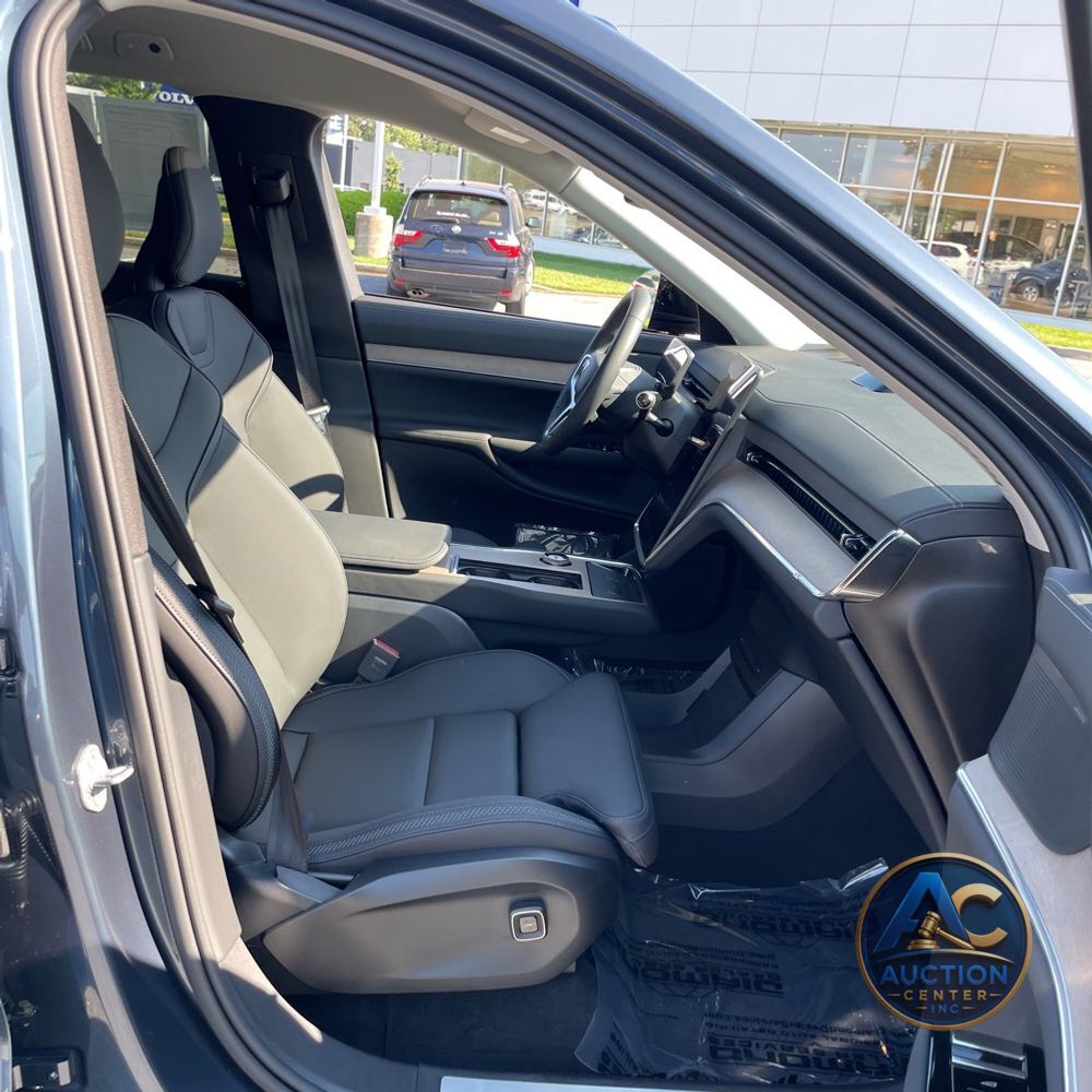 2025 Volvo EX90 Ultra