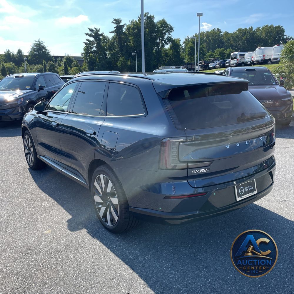 2025 Volvo EX90 Ultra